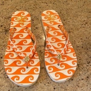 Tory Burch flip flops. Like new!